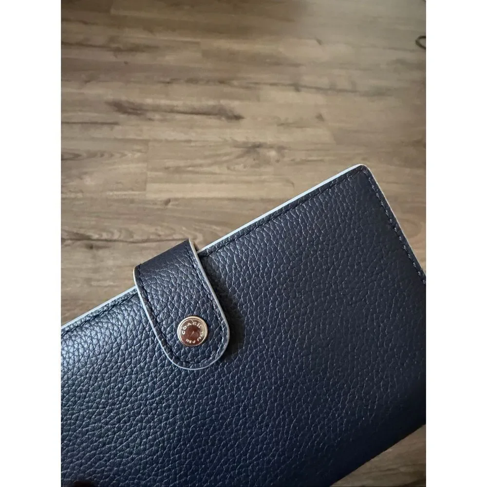 Coach Wristlet Wallet Navy color - Picture 3 of 4
